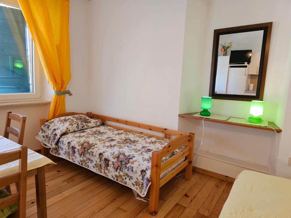 Apartments La Pergola Rovinj Bagian luar foto