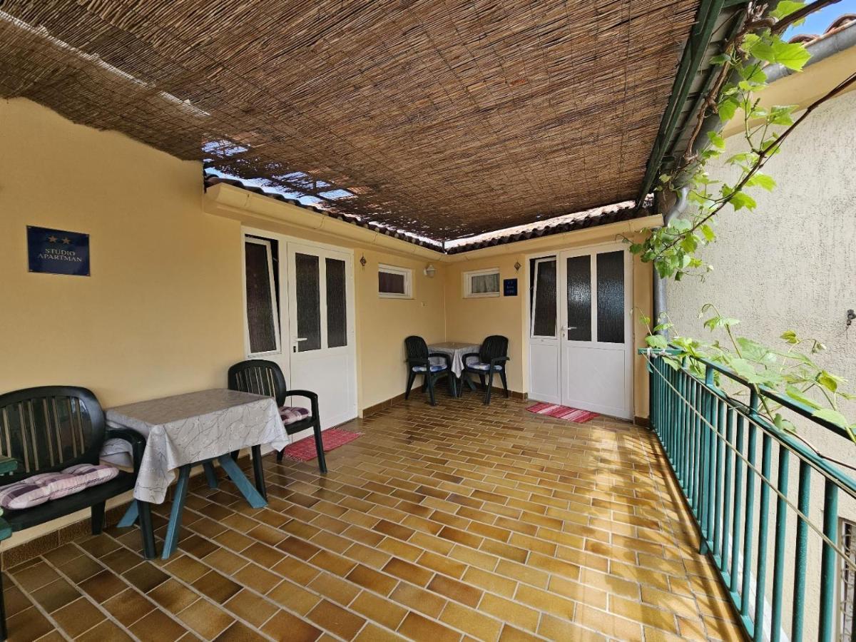 Apartments La Pergola Rovinj Bagian luar foto